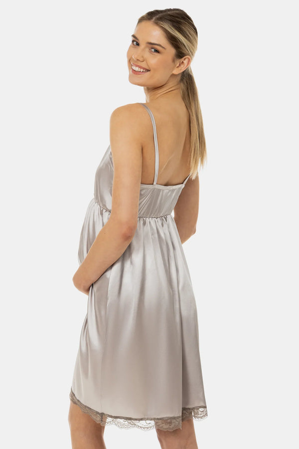 Saténová těhotenská a kojicí noční košile - stříbrná