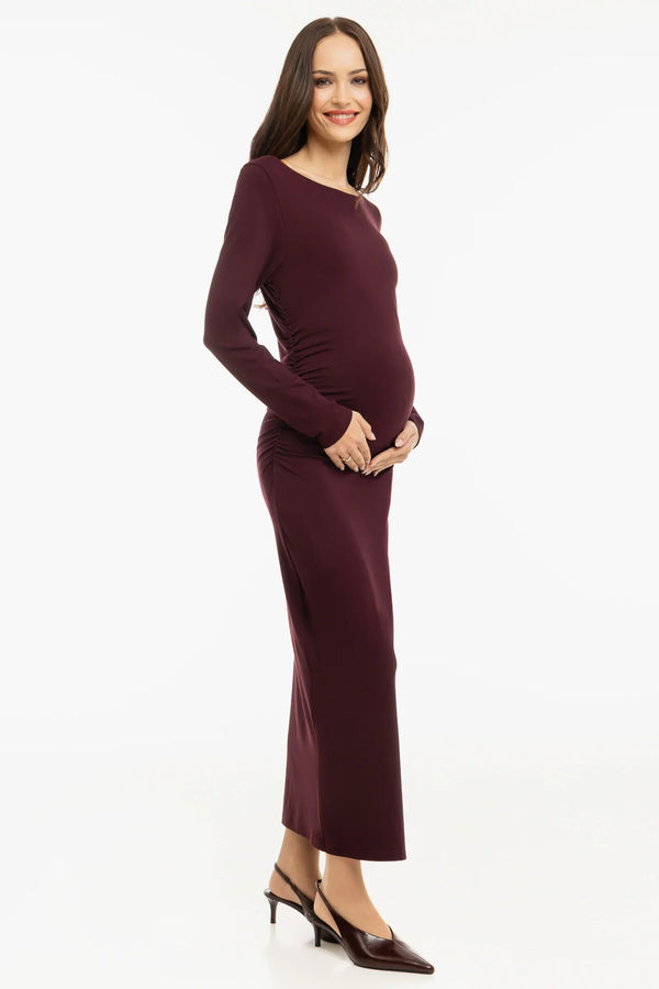 Elegantní dlouhé šaty s řasením – bordó