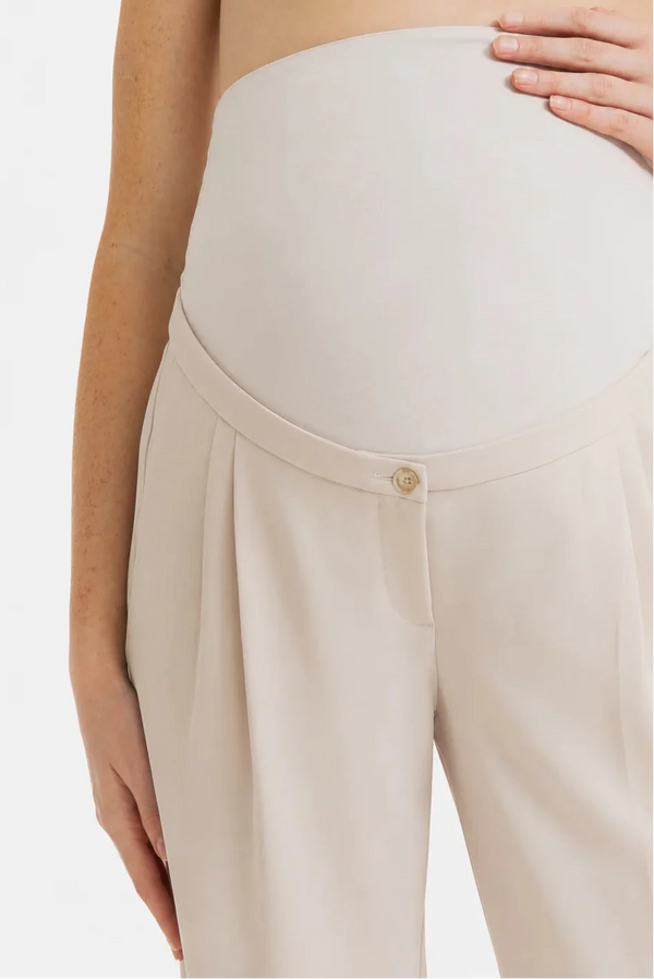 Elegantní těhotenské 7/8 kalhoty se sklady – béžové