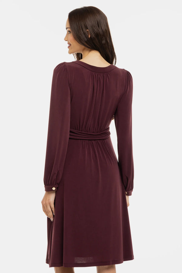 Elegantní těhotenské šaty s nabíráním - vínové