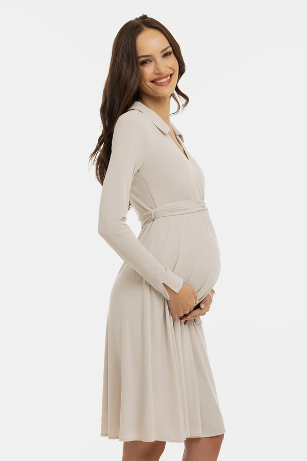 Vzdušné těhotenské a kojicí šaty s překříženým předním dílem – béžové