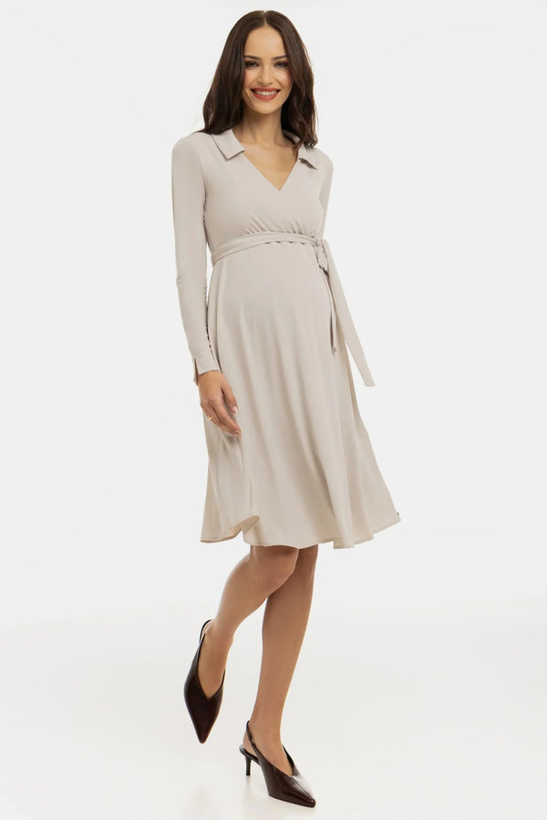Vzdušné těhotenské a kojicí šaty s překříženým předním dílem – béžové