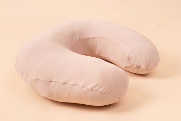 Kojicí polštář – krémová