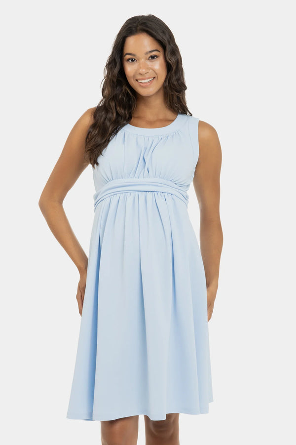 Elegantní těhotenské šaty s nabíráním ve světle modré