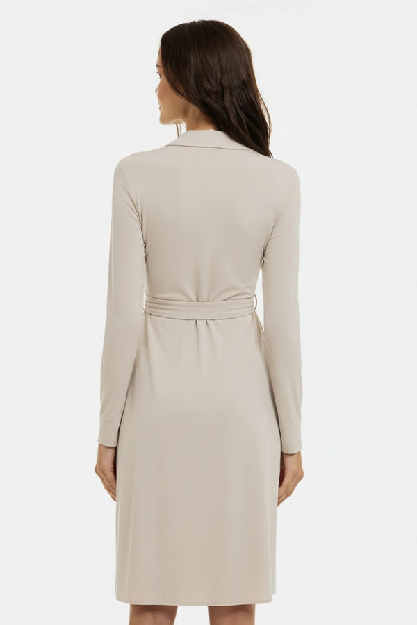 Vzdušné těhotenské a kojicí šaty s překříženým předním dílem – béžové
